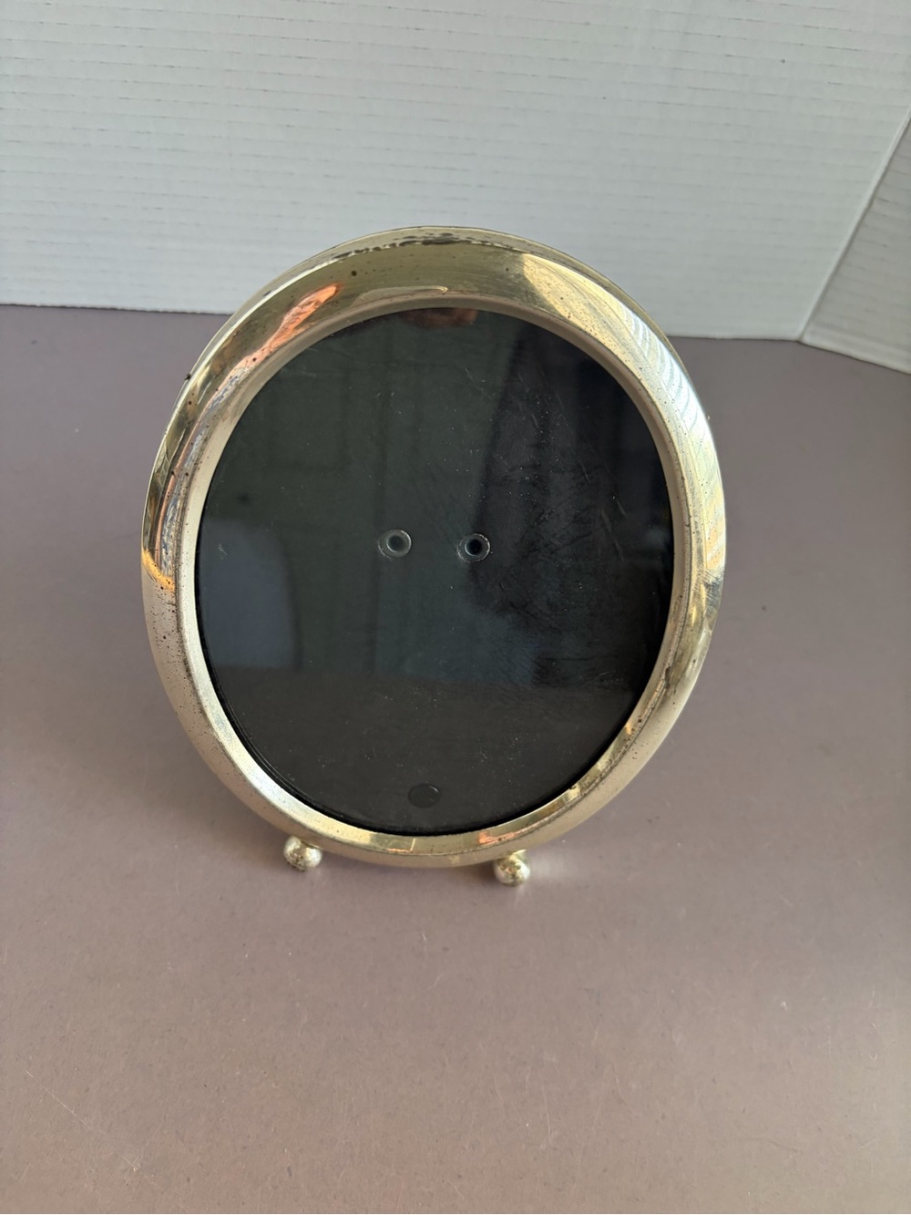 Vintage Round Silver Frame Photo Stand - Black Insert
